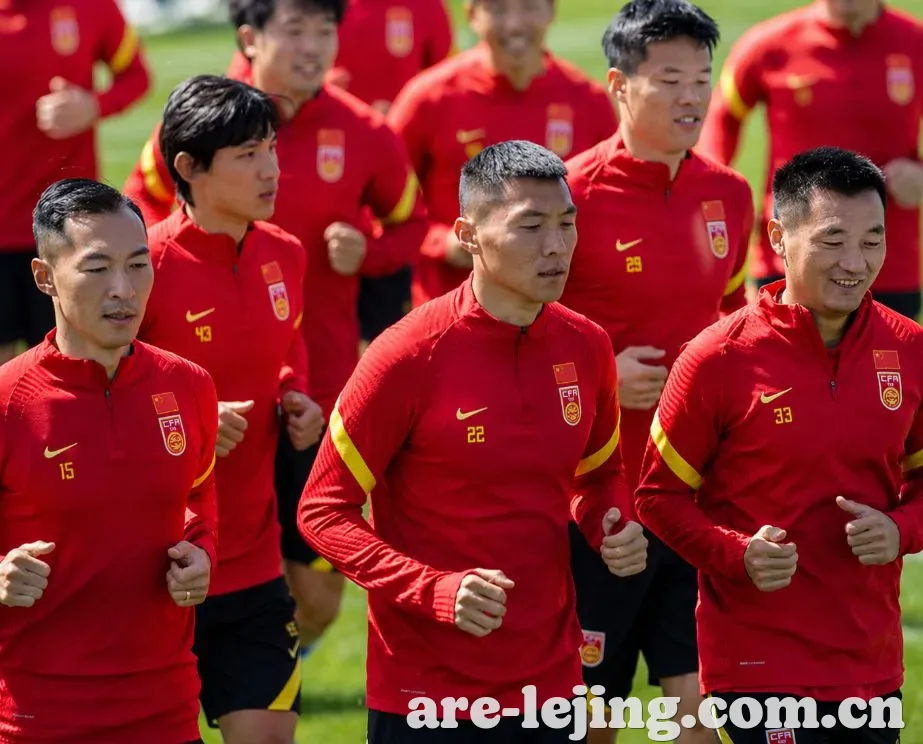 中国足球青岛VS成都